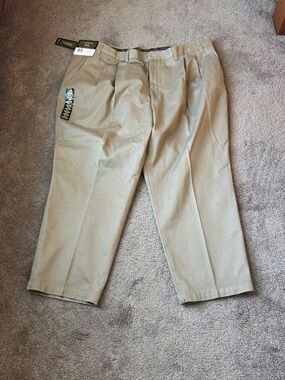 Savane Khaki Pleated Dress Pants Big & Tall Flat Front Casual Slacks SIZE 48x28
